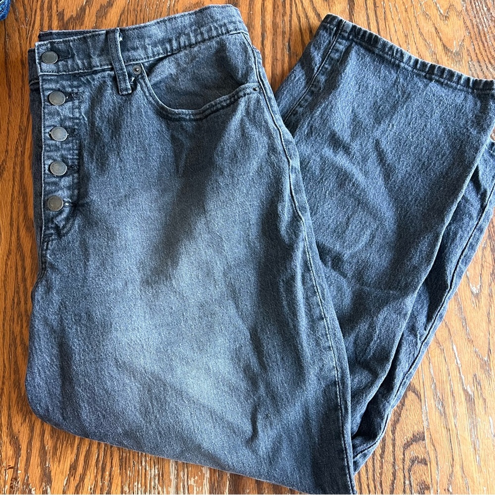 Universal thread wide leg jeans